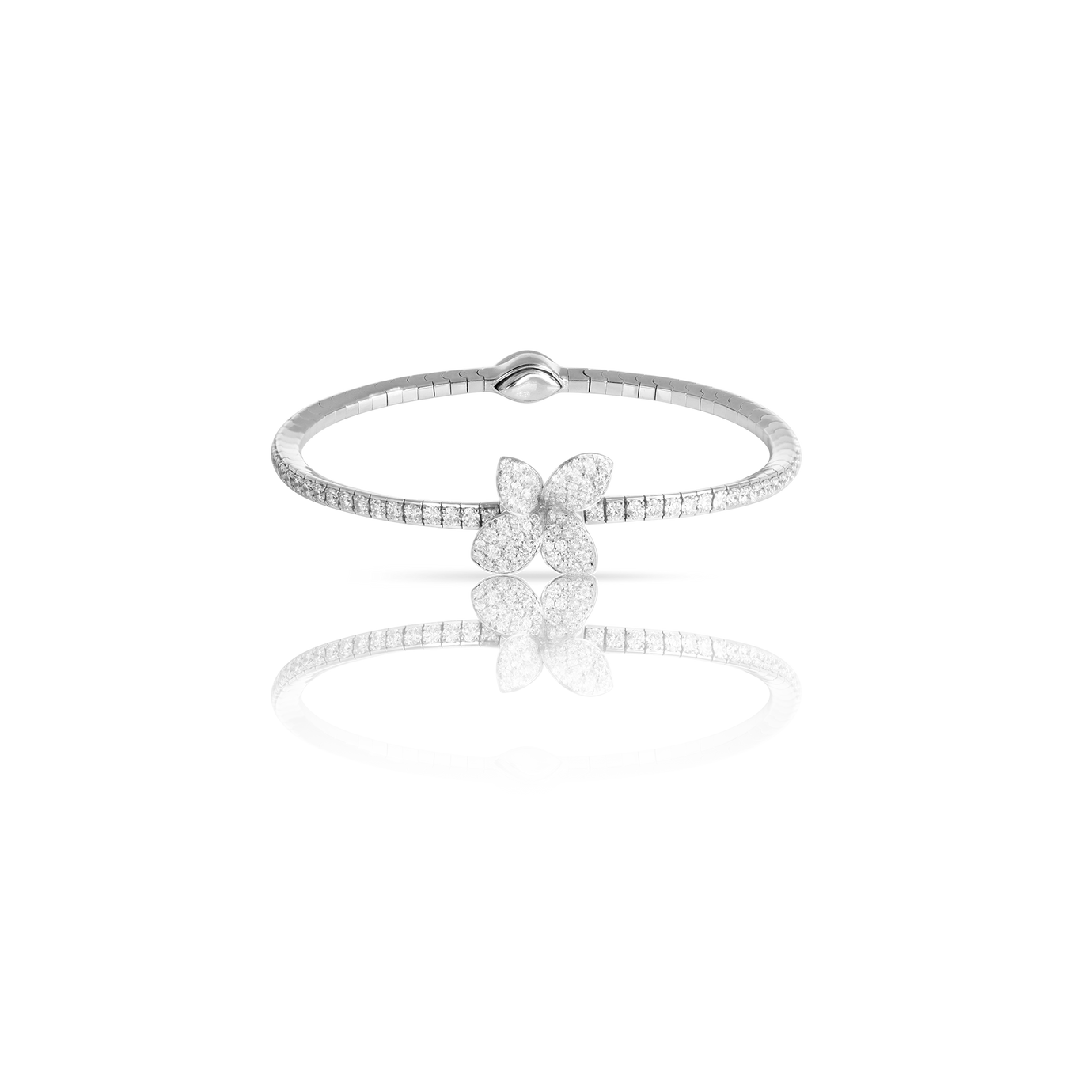 XL Flower Bracelet in 18k White Gold with Diamonds.
