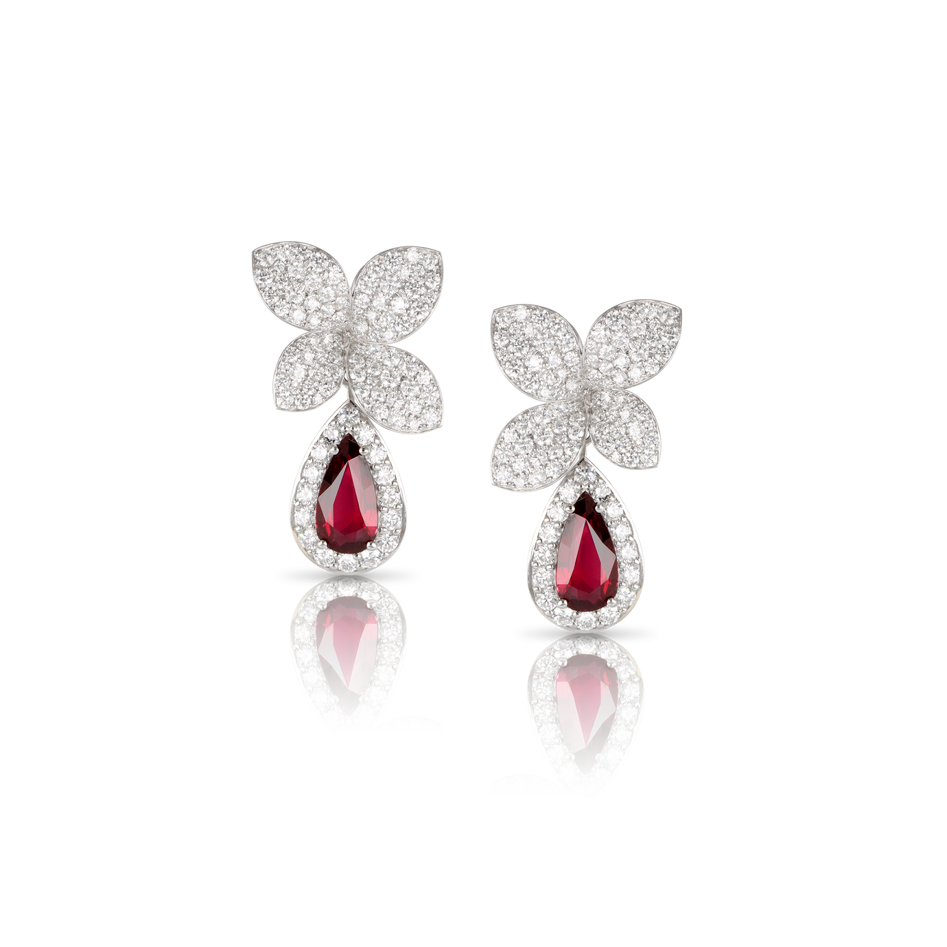 Earrings in 18k White Gold with Ruby and Diamonds.