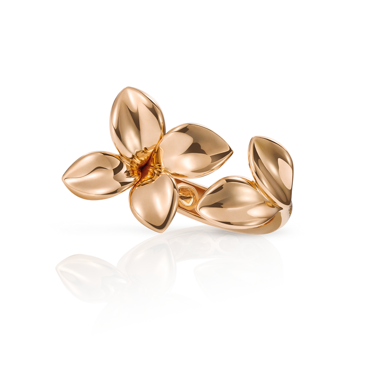 Giardini Segreti Six Leaves Small Flower Ring in 18k Rose Gold.