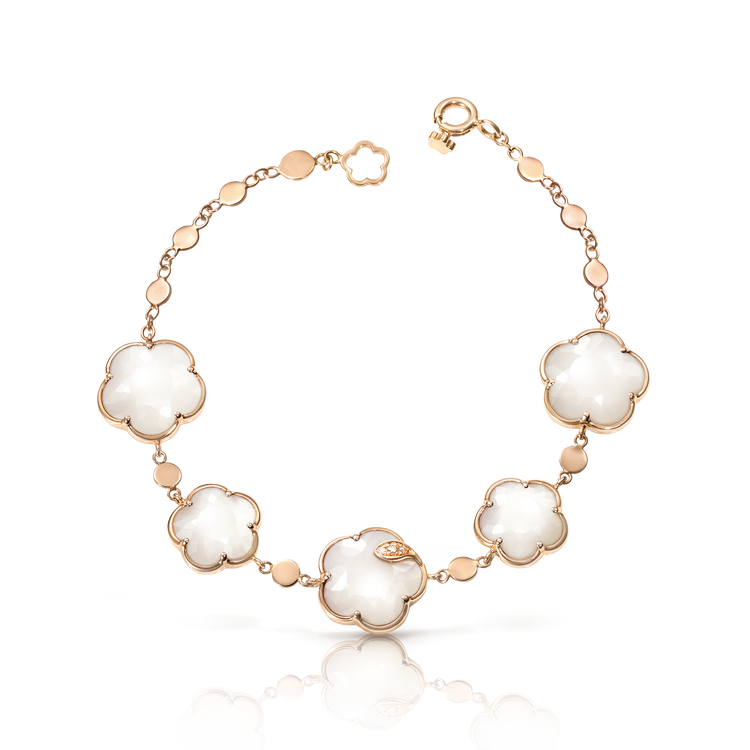 Bracelet in 18k rose gold with pearl gem and diamonds