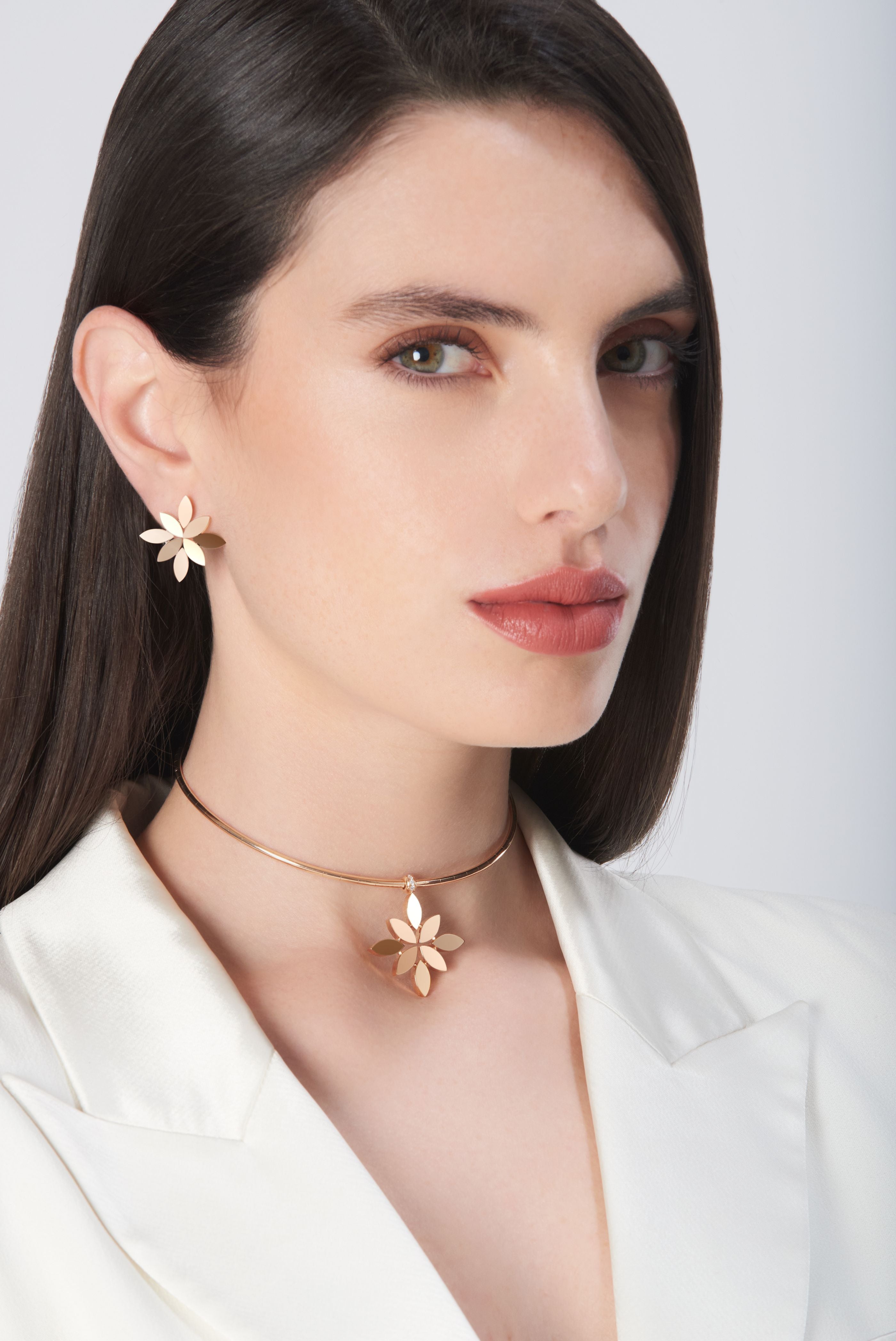 GHIRLANDA LUCE DI LOTO EARRINGS