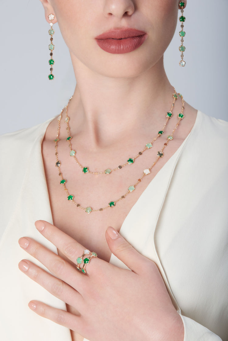 Ring, earrings and necklace in 18k Rose Gold with Green Gems and Diamond.