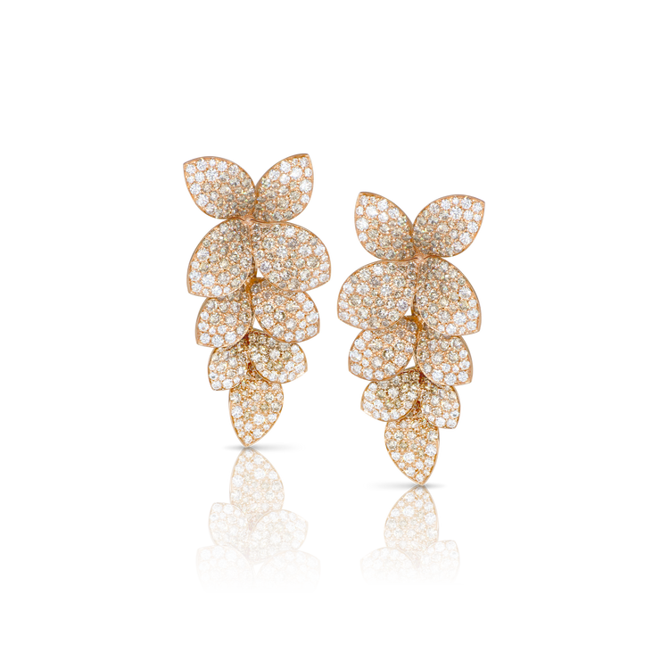 Pendant earrings in 18k Rose Gold with diamonds.