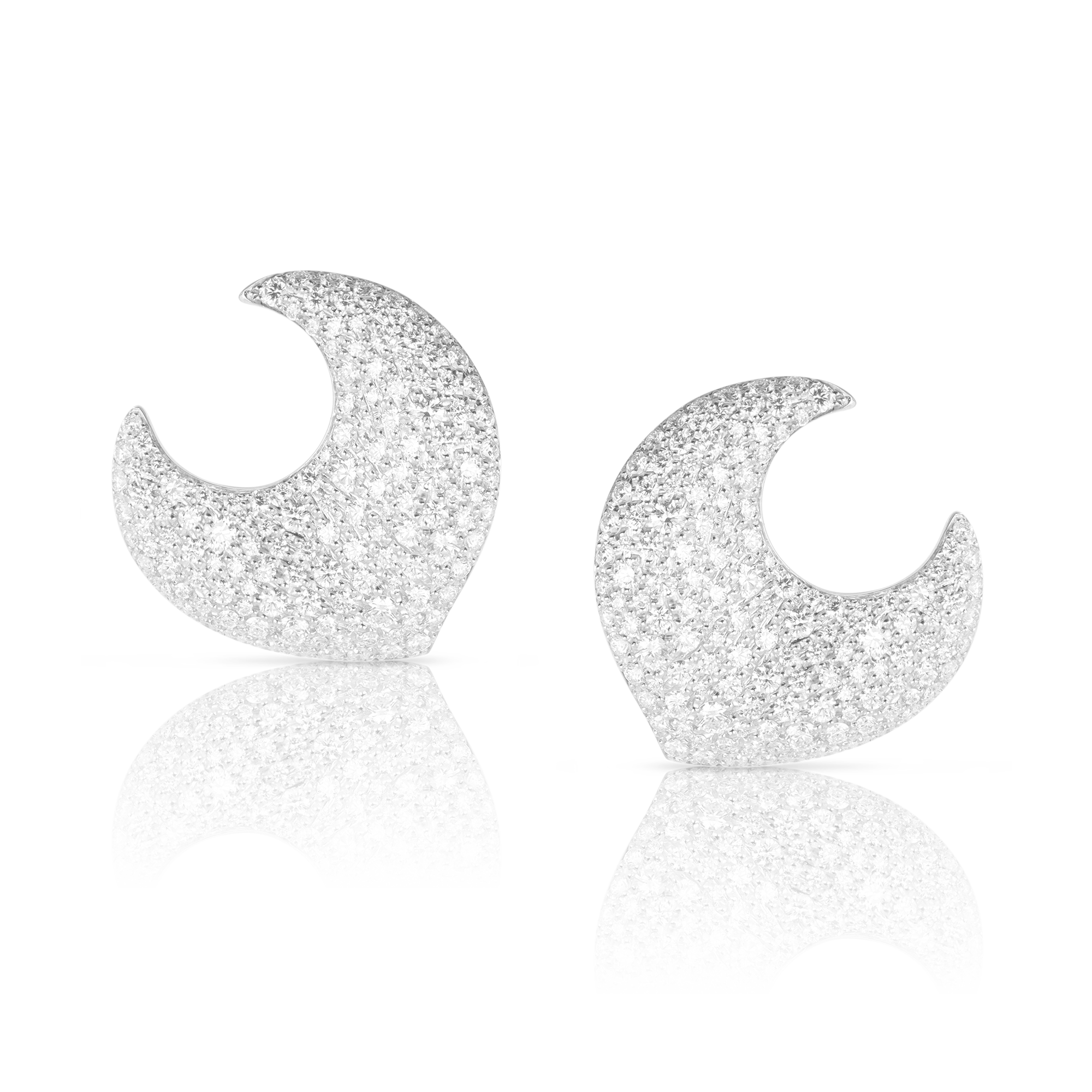 Earrings in 18k White Gold with White Diamonds, Small Size.