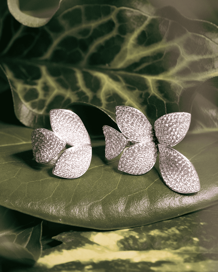 Giardini Segreti rings in 18k White Gold with White Diamonds