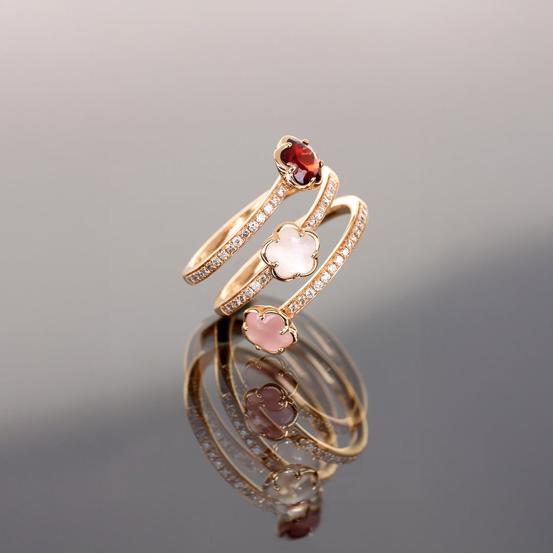Ring in 18k Rose Gold, diamonds and coloured gemstones.