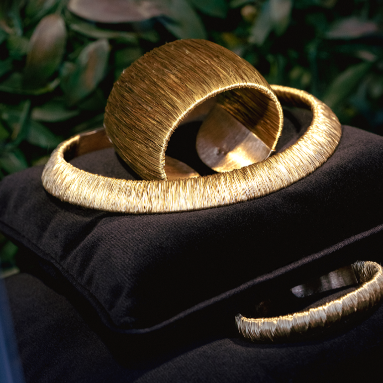 Gold bracelet,necklace.