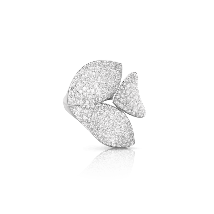 Giardini Segreti Three Leaves Ring in 18k White Gold with Diamonds.