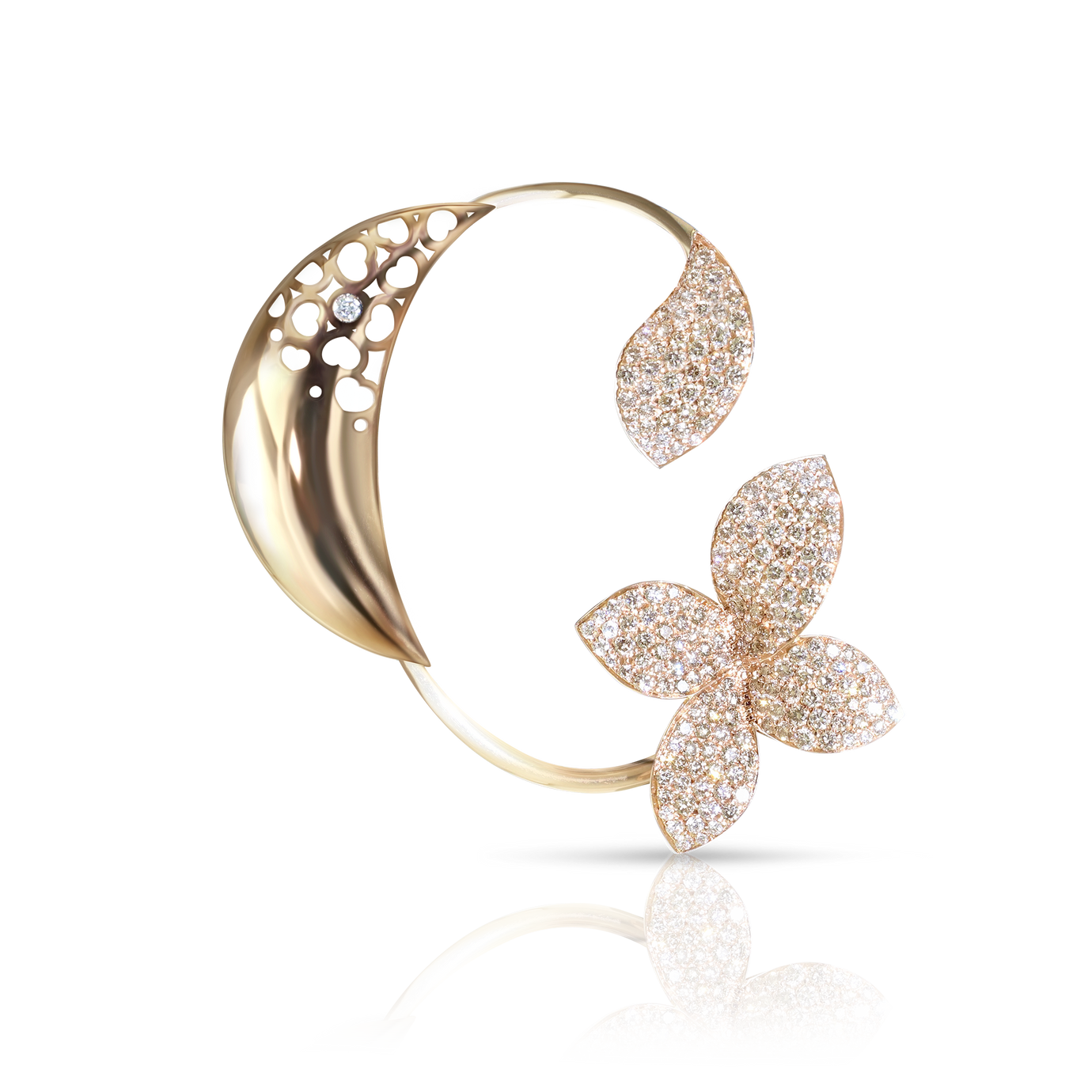 Giardini Segreti Ear Cuff in 18k Rose Gold with White and Champagne Diamonds.